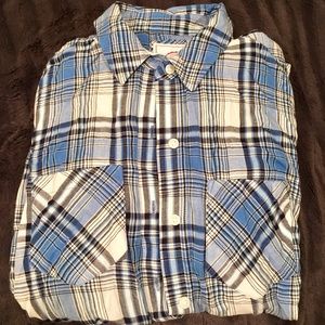 Women's Plaid Button Down Shirt